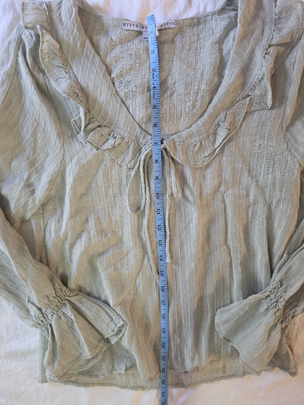 HYFVE 2020s Sage Green Crinkle Seersucker Ruffle Portrait Collar Blouse S - Picture 3 of 7